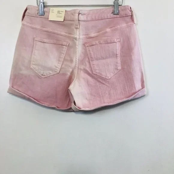 Sold NWT Universal Thread Pink Midi- Fitted Hip Shorts- Size 6 - Picture 5 of 8